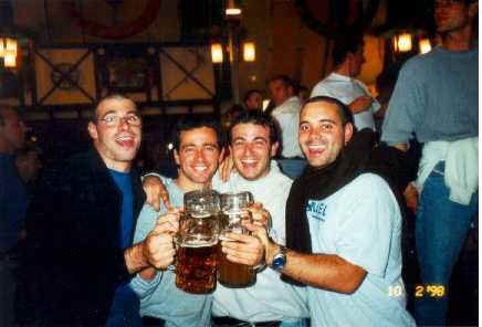 fiesta4.jpg (16324 Byte)